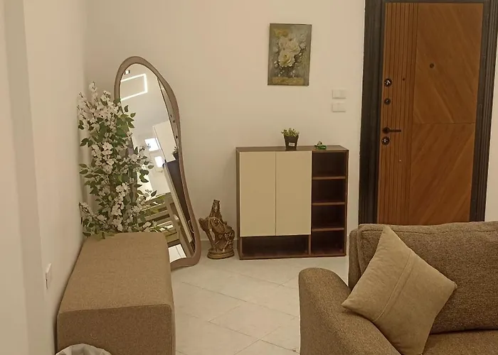 Apartment Stylish 2br On Corniche